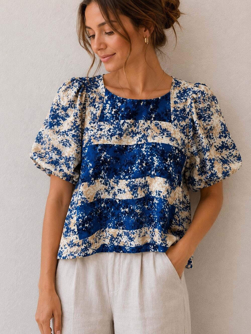 ANTHROPOLOGIE Blue Cream Puff Sleeve Knit Top Floral Stripe Coastal Small